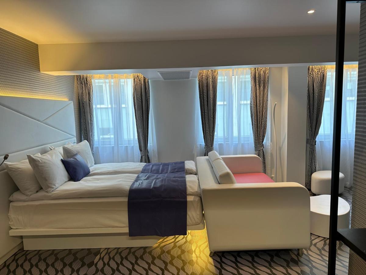 Magic Kløverhuset Hotel 4*